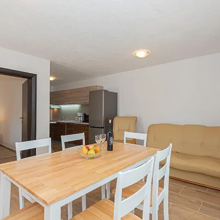 Natalia בית נופש *